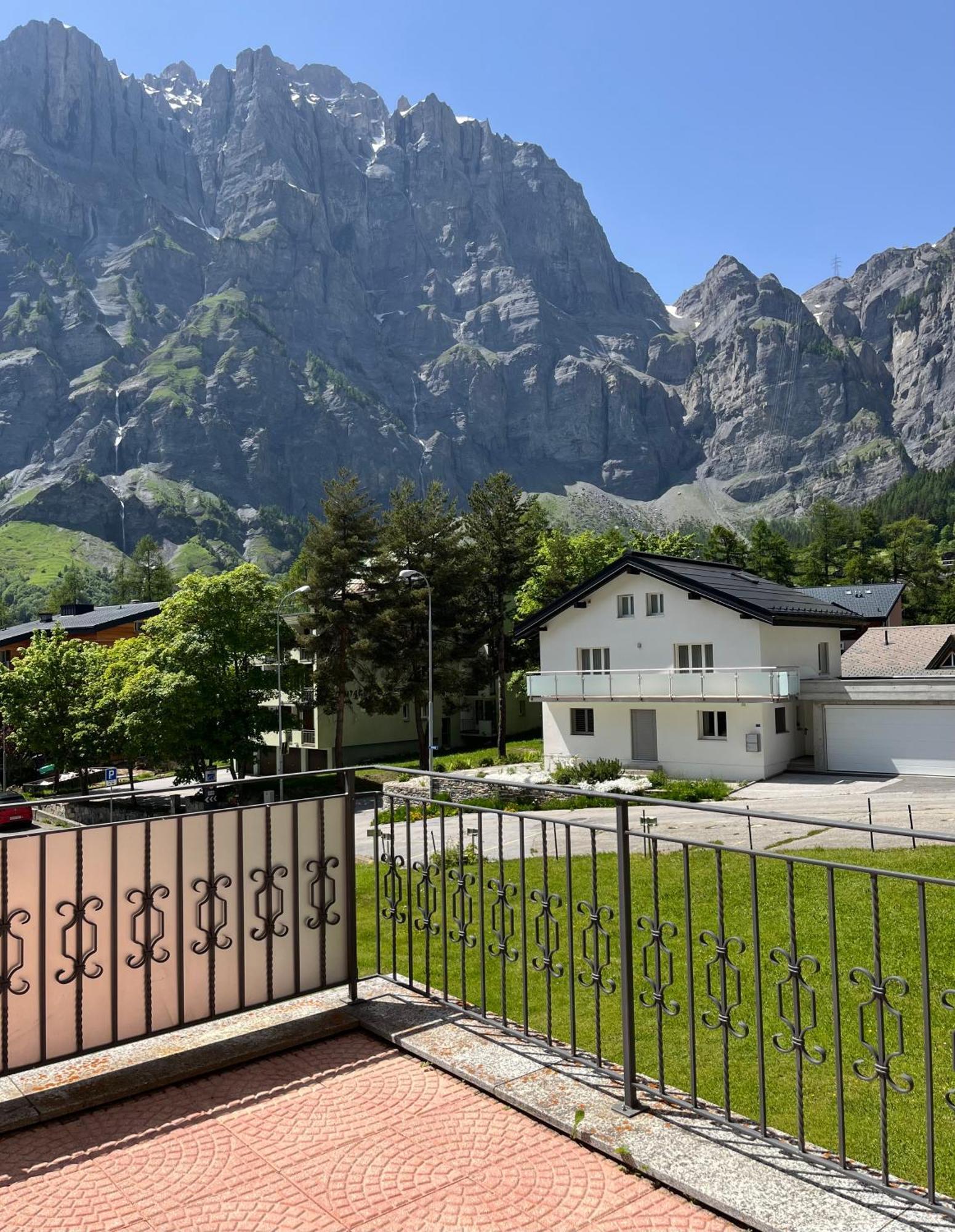 Apartments Residenz Iris Leukerbad Luaran gambar